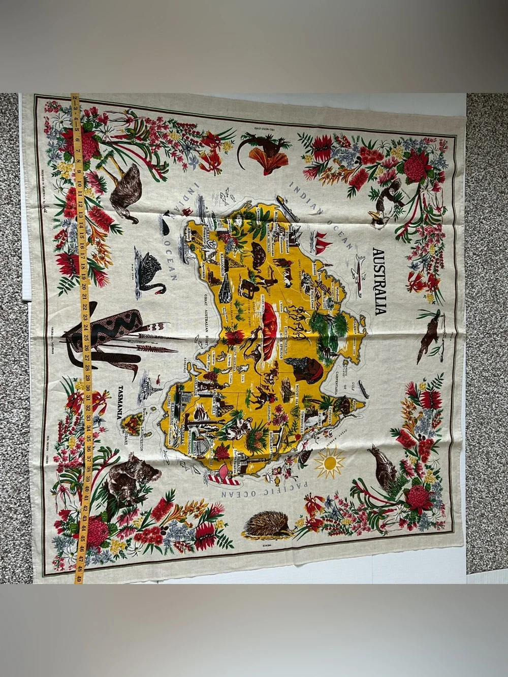 Leil Linen Vintage Australia Map Tapestry with Floral Border Kangaroo Kookaburra